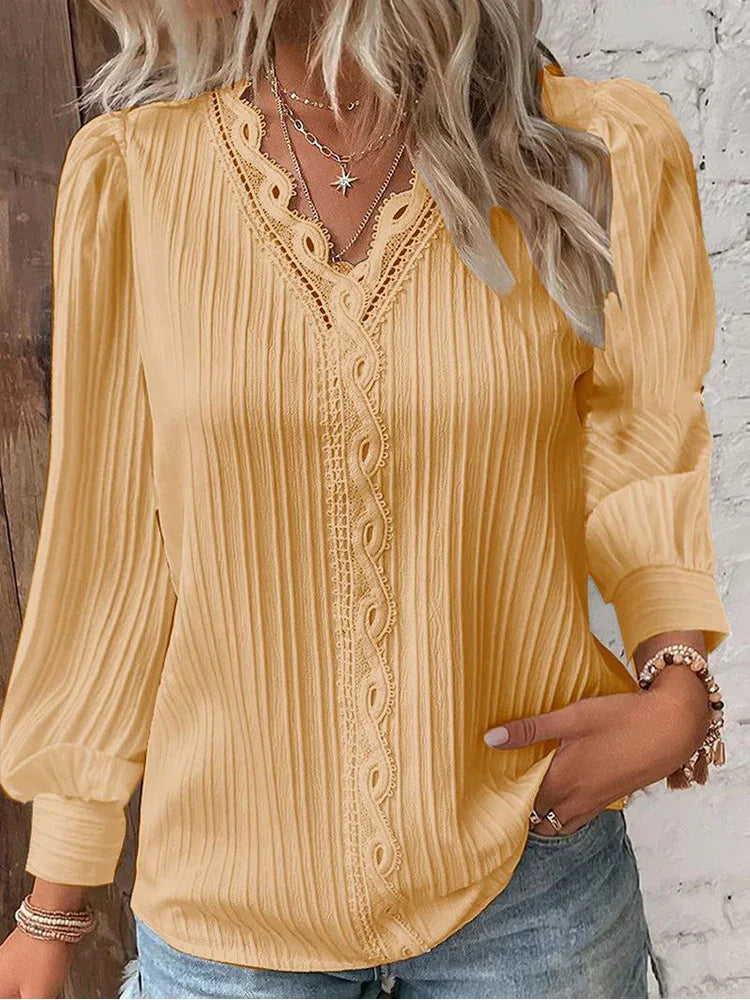 Jezel | Blouse met Kantdetails